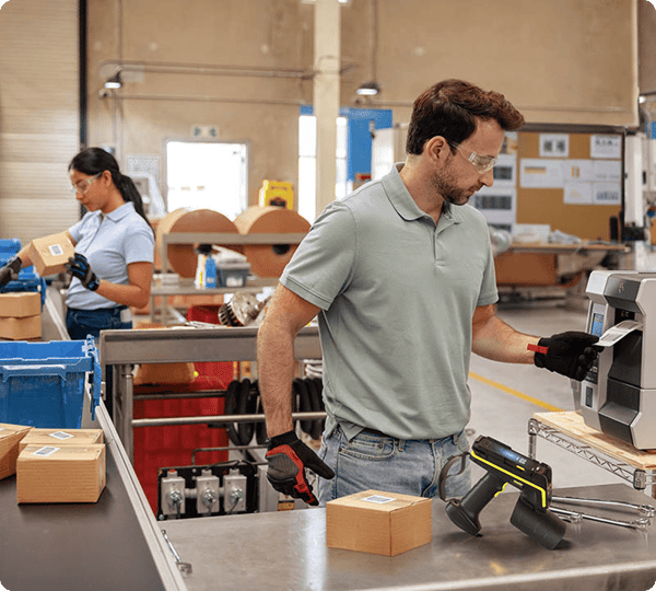 shipment-verification-manufacturing